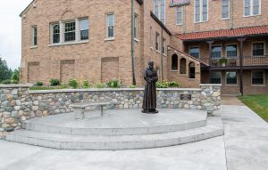 2018-07-30-solanus-statue-21-2