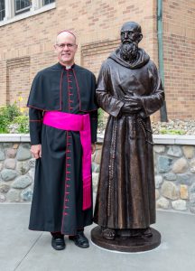 2018-07-30-solanus-statue-70-2