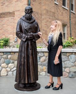 2018-07-30-solanus-statue-71-2